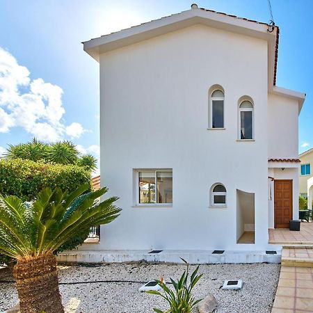 Villa Shiva By Ezoria Villas Coral Bay Exteriör bild
