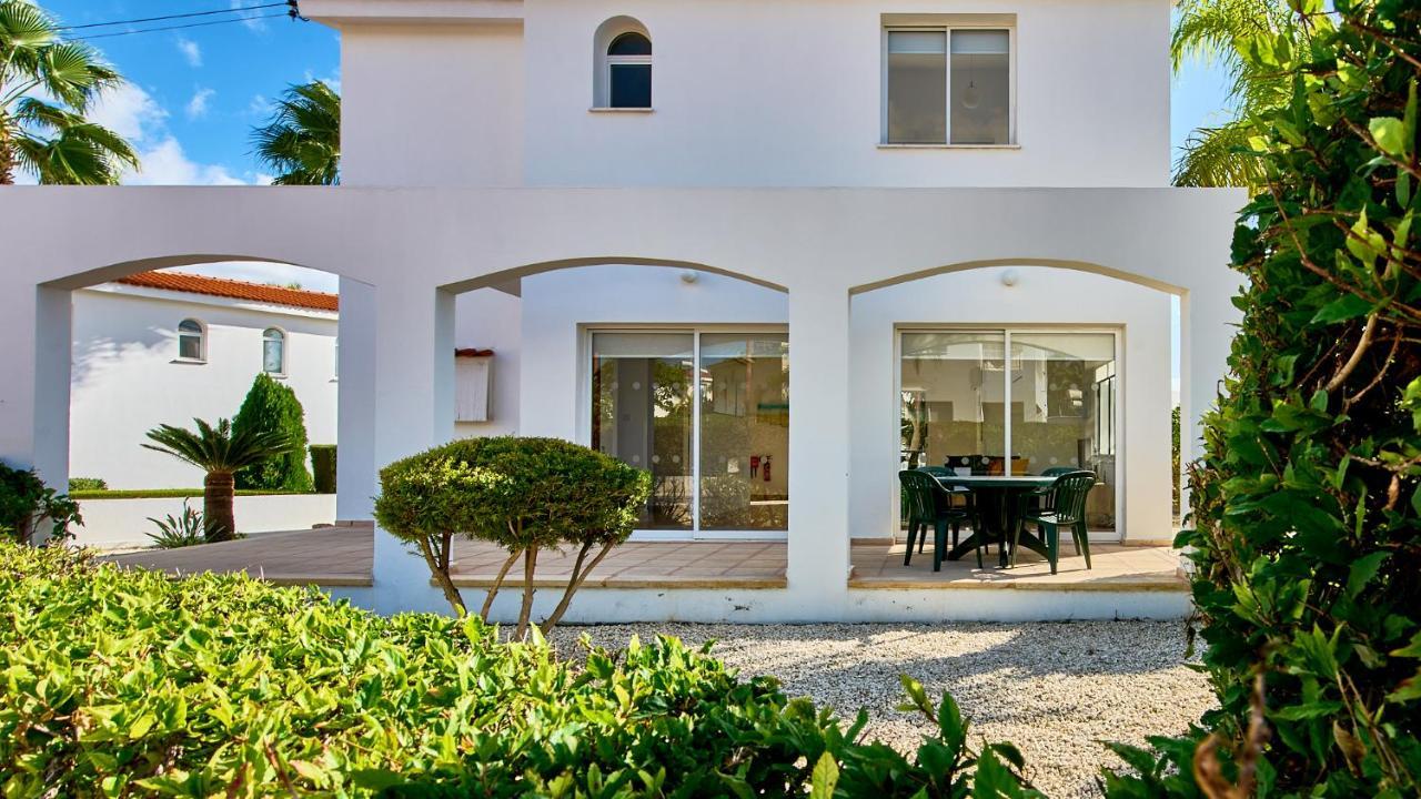 Villa Shiva By Ezoria Villas Coral Bay Exteriör bild